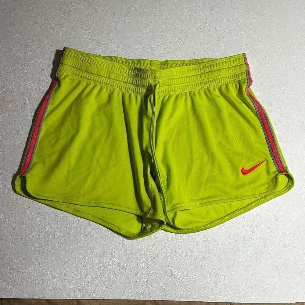 NIKE womens dri fit training running athletic shorts avocado green size xs